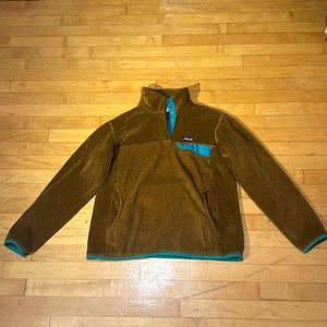 Women’s Patagonia fleece re-tool pullover